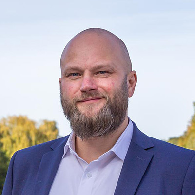 Die AlsterAssekuranz ist Ihr zuverlässiger Versicherungsmakler in Hamburg für privat und Gewerbe: Hausverwaltungen, Handwerk, freie Berufe. Ihr Ansprechpartner: Inhaber Patrick Singelmann.